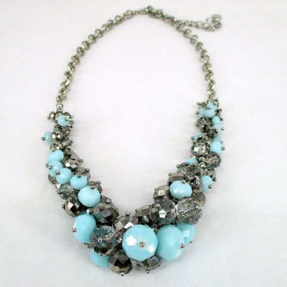 Sparkling Aqua and Iridescent Beautifully Faceted Beaded Necklace by Vera Wang - Picture 2 of 5